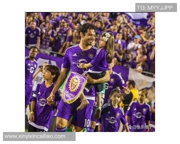 足球明星卡卡前妻贝拉的生活与事业转型揭秘