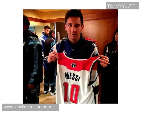 足球明星的奢华生活揭秘与训练背后的真实故事