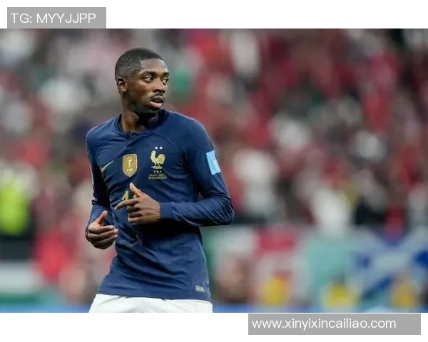 登贝莱在球场上的突破与成长之路解析,展现其独特风格与未来潜力 登贝莱在球场上的突破与成长之路解析,展现其独特风格与未来潜力